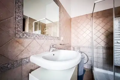 Casa Indipendente in vendita, Via Caravaggio 9, Olbia, Olbia