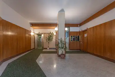 Casa in vendita, Via Giovanni Pascoli, Milano