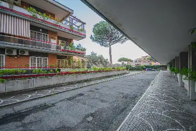 Casa in vendita, Via Vincenzo Ussani, Roma