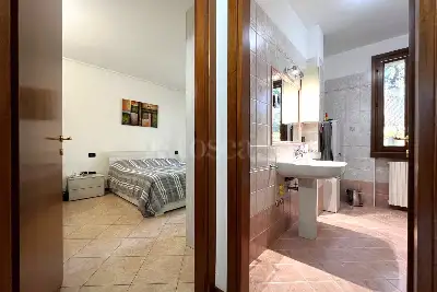 Casa in vendita, Via Castelletto, Pozzolengo