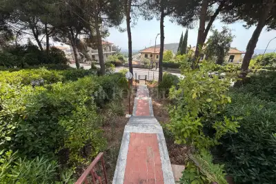 Villino a Schiera in vendita, Via Papa Giovanni XXIII, Trecastagni