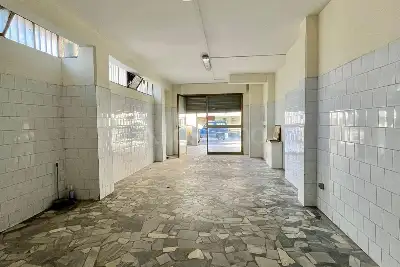 Negozio in affitto, Via Cesinali, Atripalda