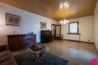 Villino a Schiera in vendita, Via Luciani Papa, Pasiano di Pordenone