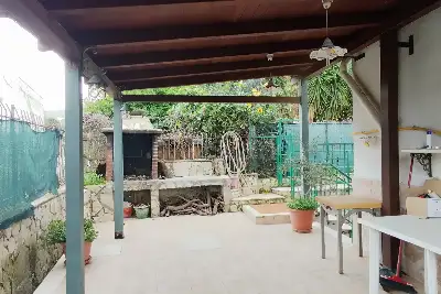 Villino a Schiera in vendita, Via alla Falconara, Palermo