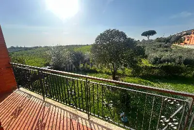 Villa in vendita, Via Pompeo, Genzano di Roma