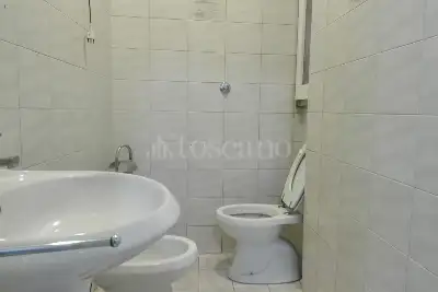 Negozio in vendita, Via dell'Imbrecciato, Roma