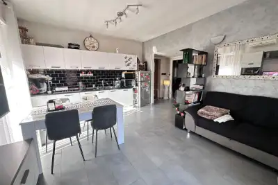 Casa in vendita, Via Brembilla, Roma