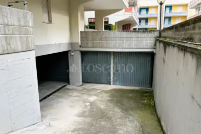 Box in vendita, Via di Giesi, Martinsicuro