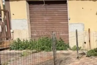 Negozio in vendita, Via Michele Titone, Palermo