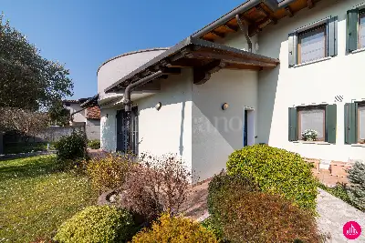 Villa in vendita, Via Galoppat, Pasiano di Pordenone