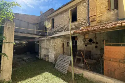 Casa Indipendente in vendita, Strada del Viadotto, Terni
