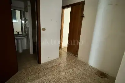 Negozio in affitto, Via Veneto, Avezzano