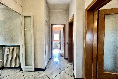 Villa in vendita, Via Pratomaggiore , Desenzano del Garda