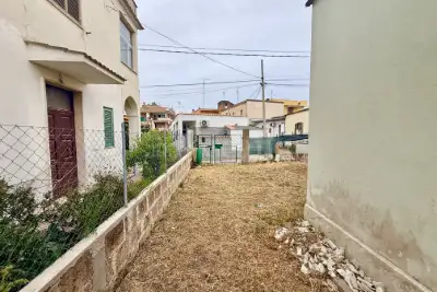 Casa Indipendente in vendita, Via Bernina, Nettuno