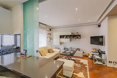 Casa in vendita, Via Luigi Ronzoni, Roma