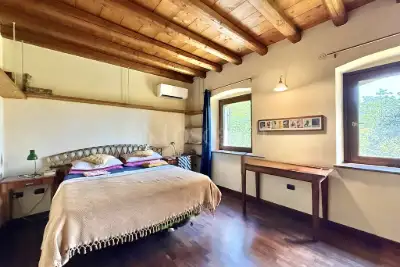 Villa in vendita, Strada San Pietro, Monzambano