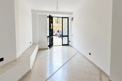 Garage for sale, Via Orazio, Napoli