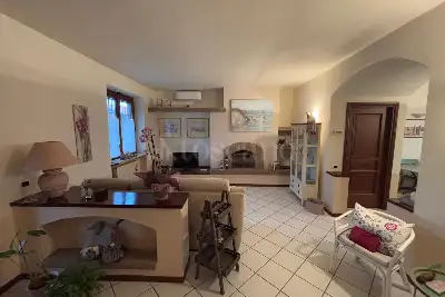 Villa in vendita, Via Milite Ignoto, Robecchetto con Induno