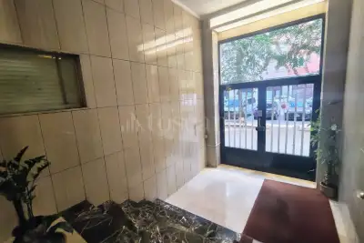 Casa in vendita, Via Venosa, Milano