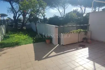 Villino a Schiera in vendita, Via Franco Gentilini, Roma