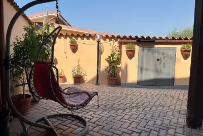 Villino a Schiera in vendita, Via Melito Irpino, Roma