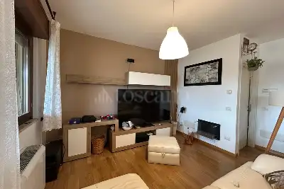 Casa in vendita, Via Salorno, Roma