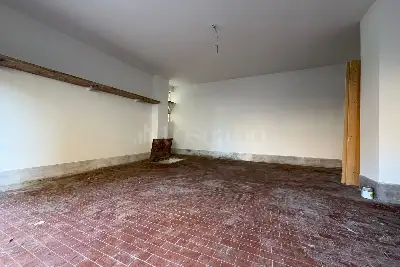 Box in vendita, Via Vittorio Spinazzola, Roma