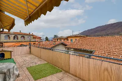 Casa in vendita, Vicolo Canicci, Marchirolo