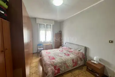 Casa in vendita, Via Giuseppe Mazzini, San Zeno Naviglio