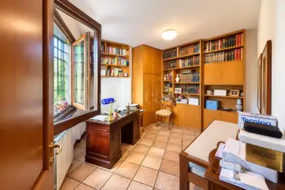 Villa Plurifamiliare in vendita, Via Giulio Venzi, Roma
