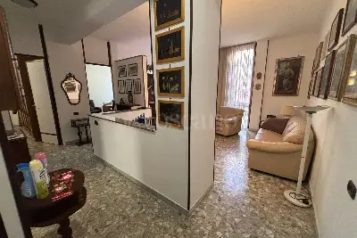 Casa in vendita, Via Francesco Grenet, Roma