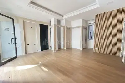 Negozio in affitto, Via del Vascello, Roma