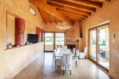 Villa in vendita, Via Aldo Moro, Provaglio d'Iseo