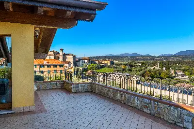 Villa in vendita, Viale Rimembranza, Manerba del Garda