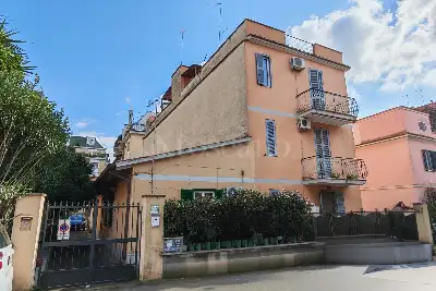 Casa in vendita, Via Attaliana, Roma