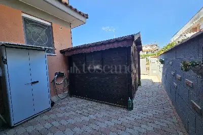 Villa in vendita, Via Bormida, Pomezia