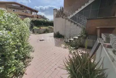 Villa in vendita, Via Gustavo Giovannoni, Roma