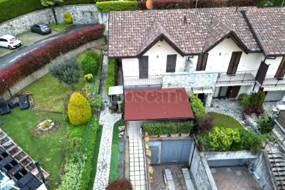Villino a Schiera in vendita, Via Fontanella, Longone al Segrino