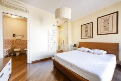 Casa in vendita, Via San Giuseppe Cottolengo, Milano