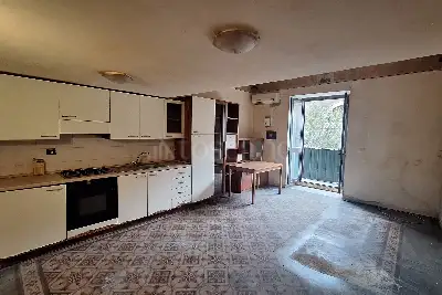 Casa in affitto, Via Serravalle, Catania