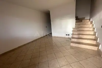 Villa Bifamiliare in vendita, via delle viole, Pomezia