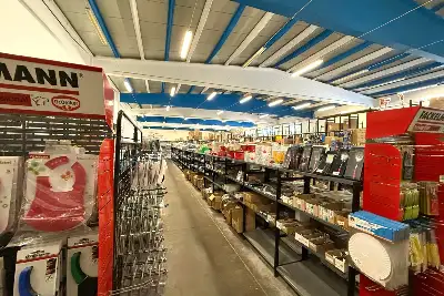 Negozio in vendita, Strada di San Gemiliano, San Sperate