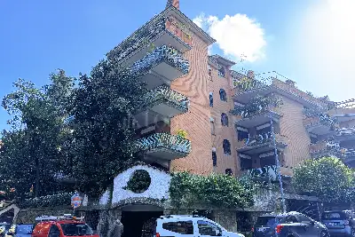 Attico in vendita, Via Isidoro del Lungo, Roma