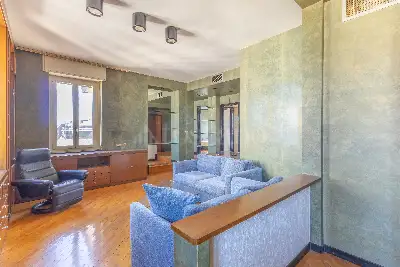 Casa in vendita, Via Giovanni Battista Morgagni, Milano