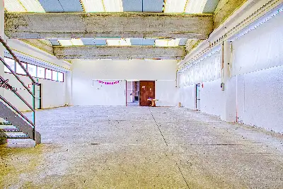 Capannone in vendita, Via Tarca, Lavena Ponte Tresa