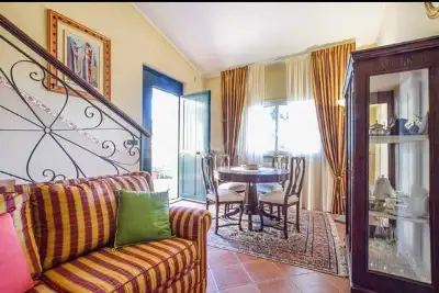 Villa in vendita, Via Fratelli Rosselli, Trecastagni