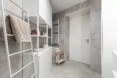 Casa in vendita, Via Guercino, Milano