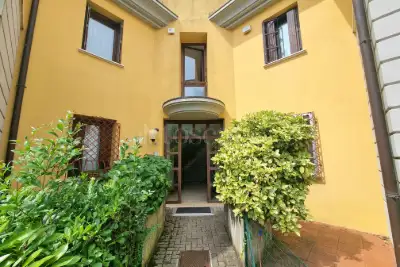 Casa in vendita, Via G. Rossini, Concesio