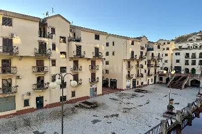 Casa in vendita, Piazza Pier Santi Mattarella, Enna