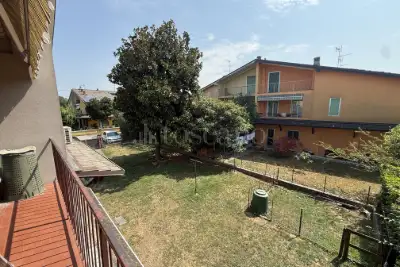 Villa Plurifamiliare in vendita, Via delle Nazioni Unite, Bagnolo Mella